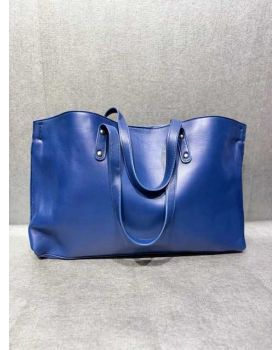 dámska kožená kabelka MX-2094 royal blue