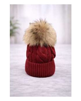 textilná čiapka PON-PON bordo