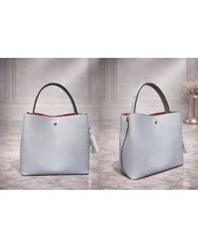 Dámska kožená kabelka 1542 baby blue