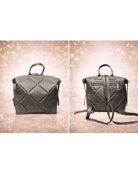 dámsky kožený ruksak 1542